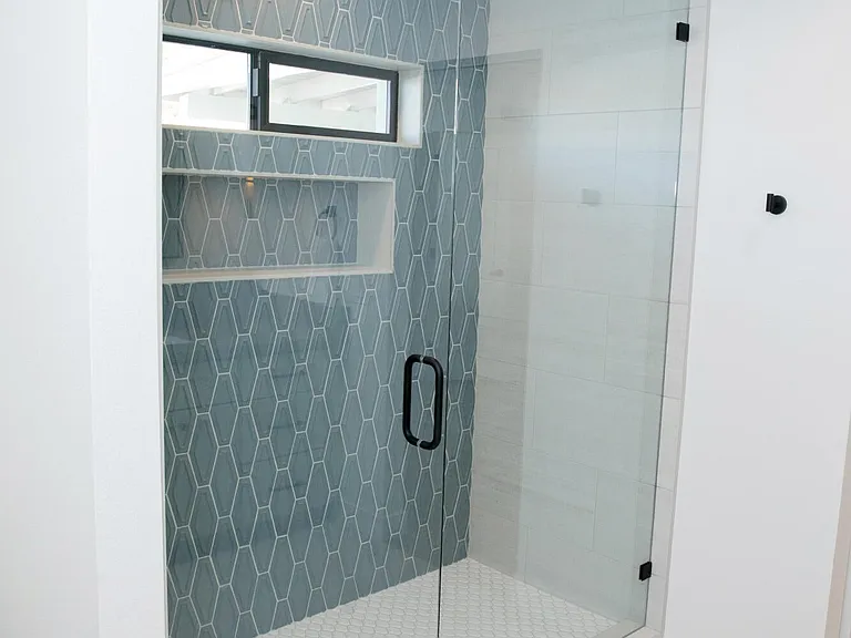 6302 E Winchcomb Dr — Photo 41