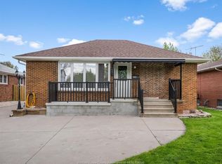 840 Rossini Blvd, Windsor, ON N8Y2Z3