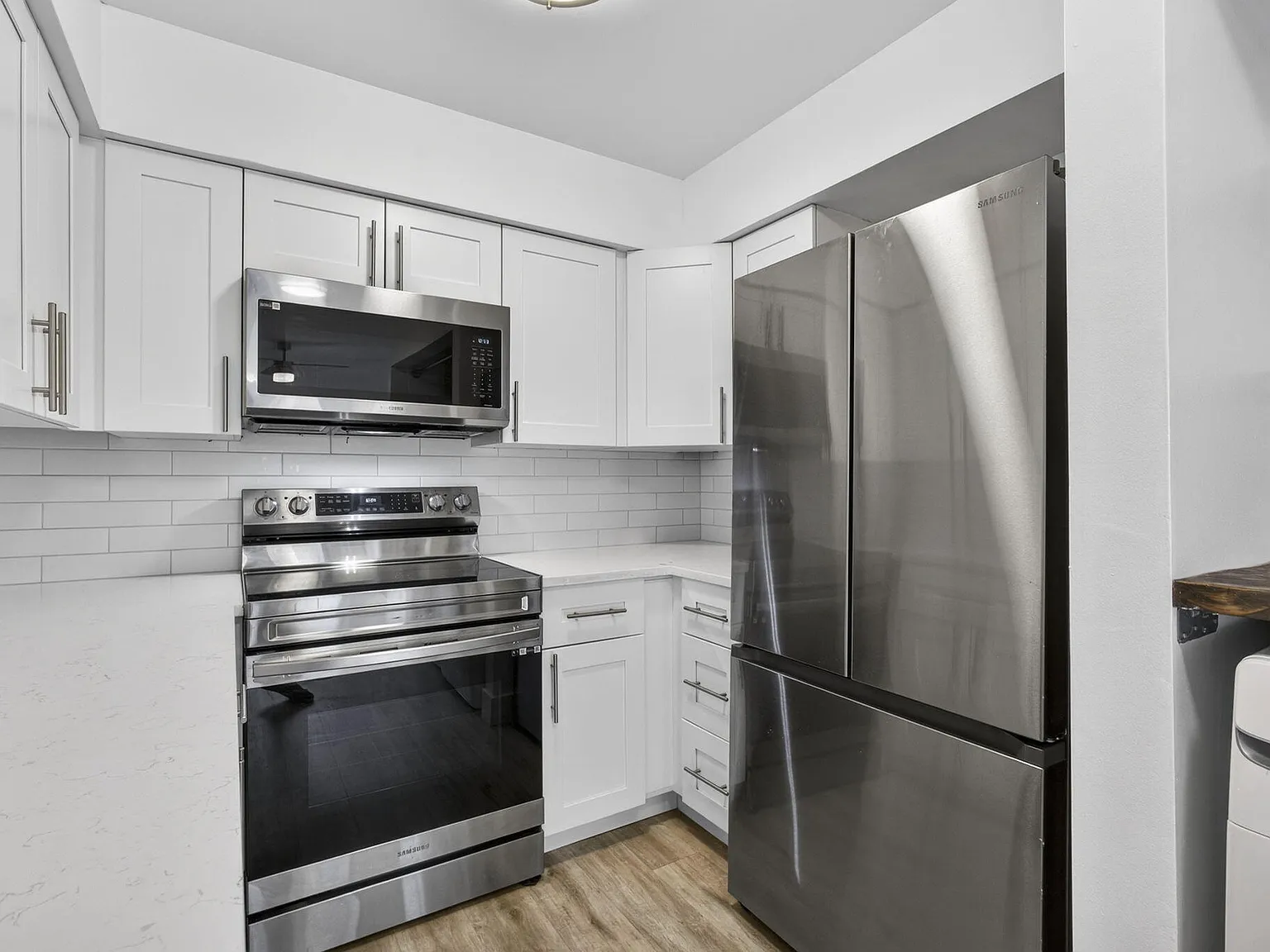 2 bed, 2.0 bath, 1215 sqft, $2,600 — Photo 3