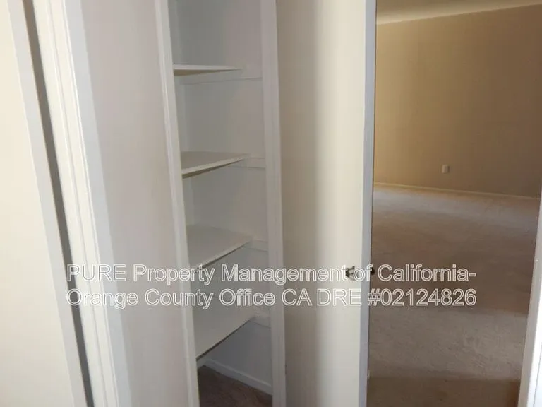 16972 Hoskins Ln #5 — Photo 28