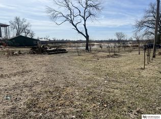 1810 Park Cir, Bellevue, NE 68123