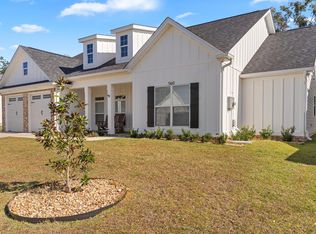 560 Knotted Pine Dr, Tallahassee, FL 32312