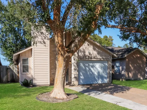 17728 Northhagen Dr, Houston, TX 77084