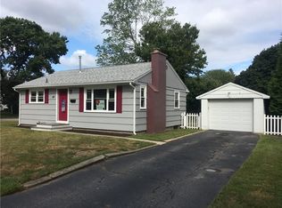 46 Elwin St, Warwick, RI 02889