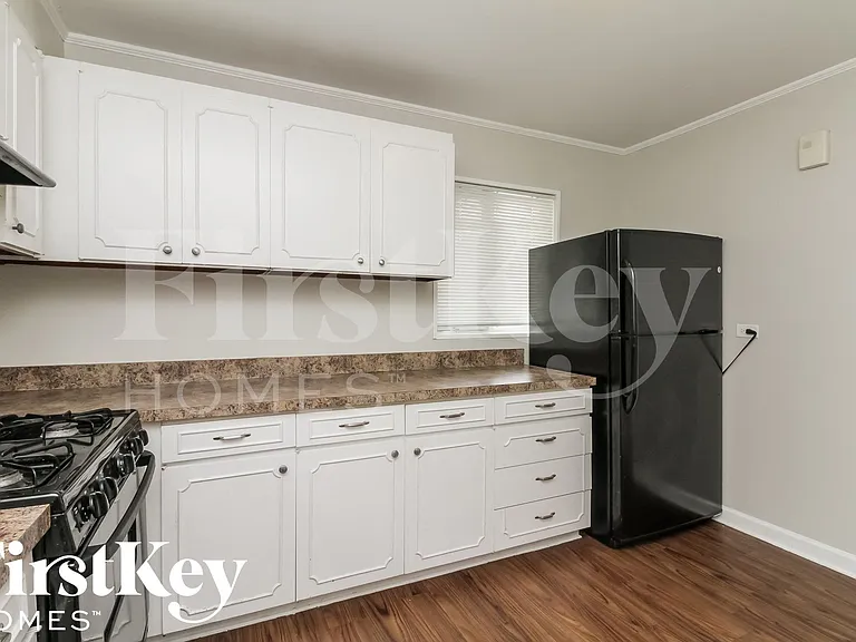 194 Monee Rd — Photo 5