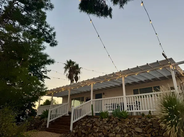 24201 Conejo Dr, Canyon Lake, CA 92587