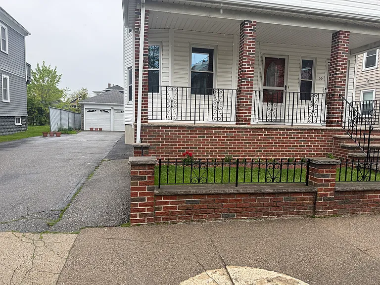 66 Cleveland St #1 — Photo 21
