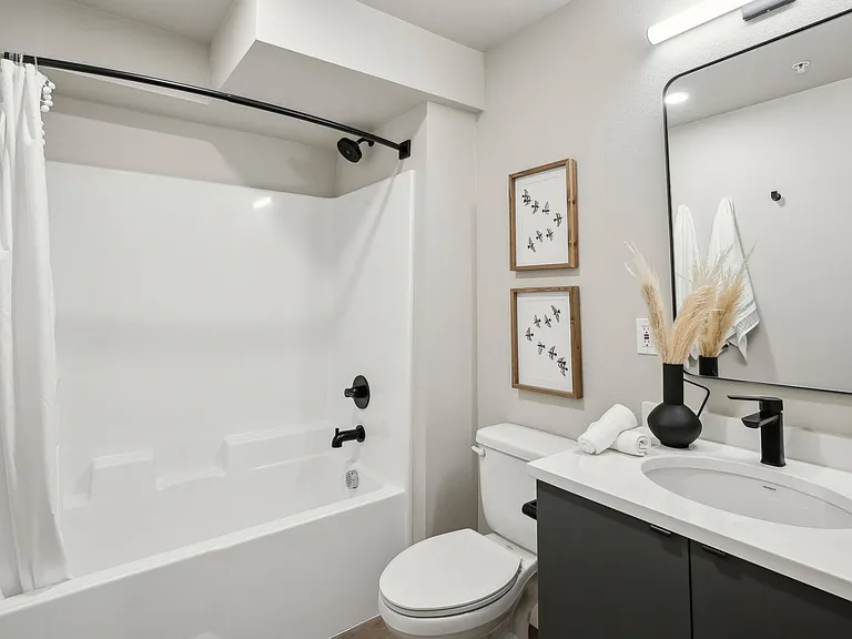 5480 NE 36th Ave — Photo 30