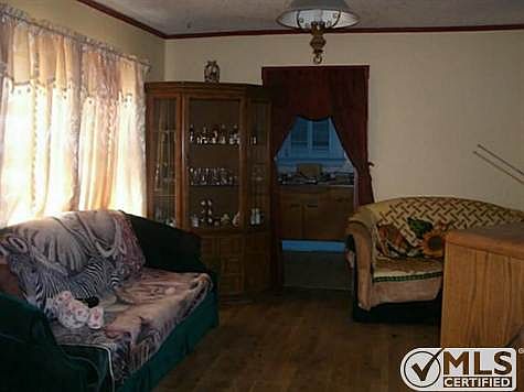 5th image of 3601 Morehead Ave