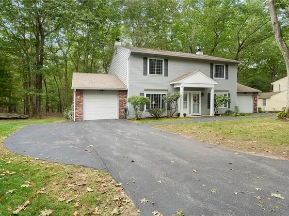 31 Eagle Run #A, Warwick, RI 02818