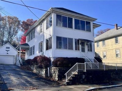 252 Railroad St, Lincoln, RI, 02838