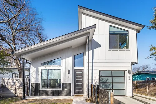 608 Hammack Dr #1 Photo 1
