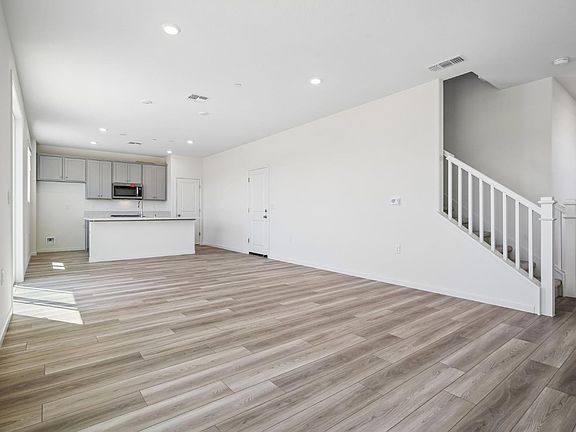 5th image of 2608 Valerio Ct