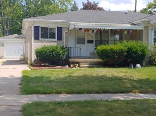 1228 N Fairview Ave, Lansing, MI 48912