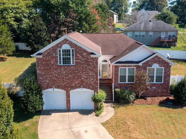 2801 Paradise Ct, Spring Hill, TN 37174