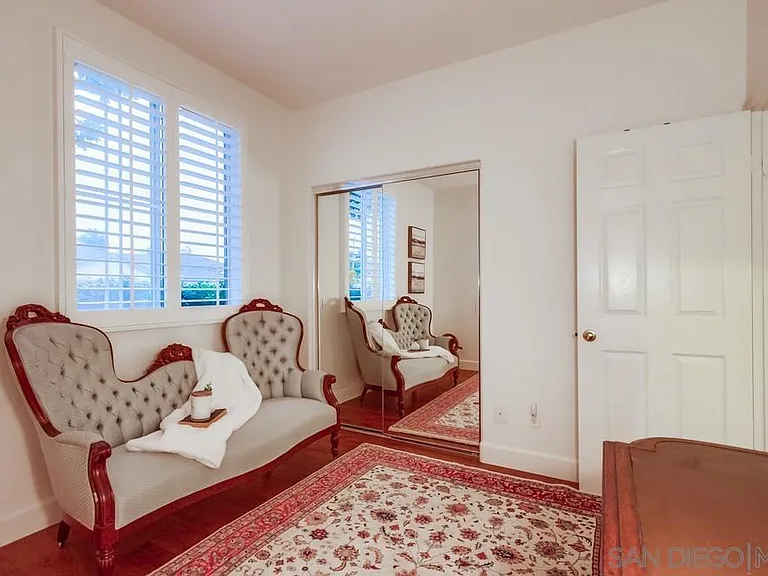 913 Glendora Dr — Photo 12
