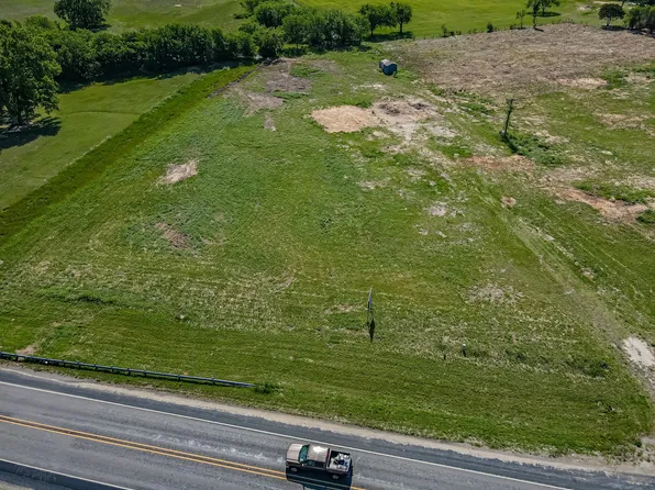 940 Tucker Way, Granbury, TX 76048