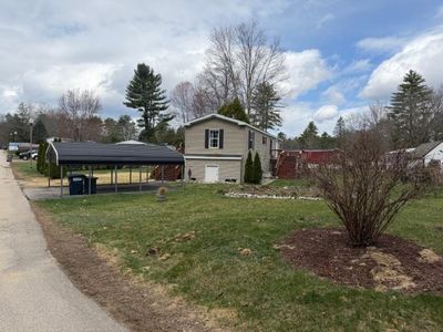 27 Queens Lane, Epsom, NH, 03234