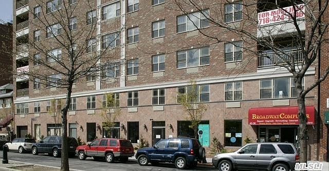 1st image of 4040 75th St