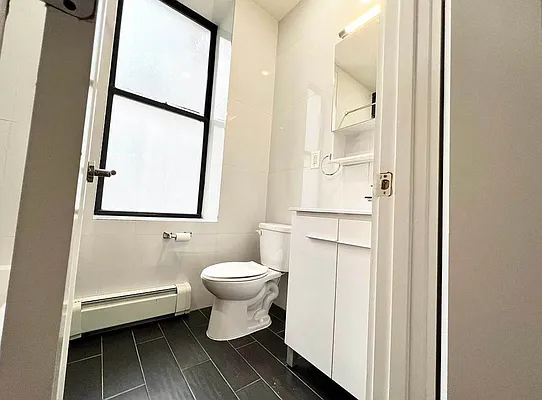 Rented by EastMount Realty LLC | media 5