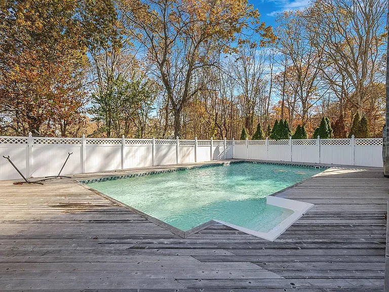 34 Starboard Rd — Photo 25