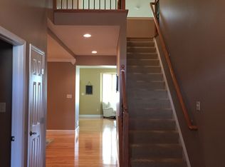 423 Westbury Dr, Wyomissing, PA 19610