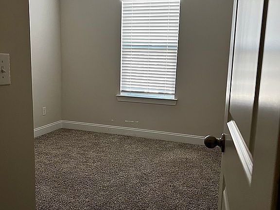4th image of 4520 Skywood Ln