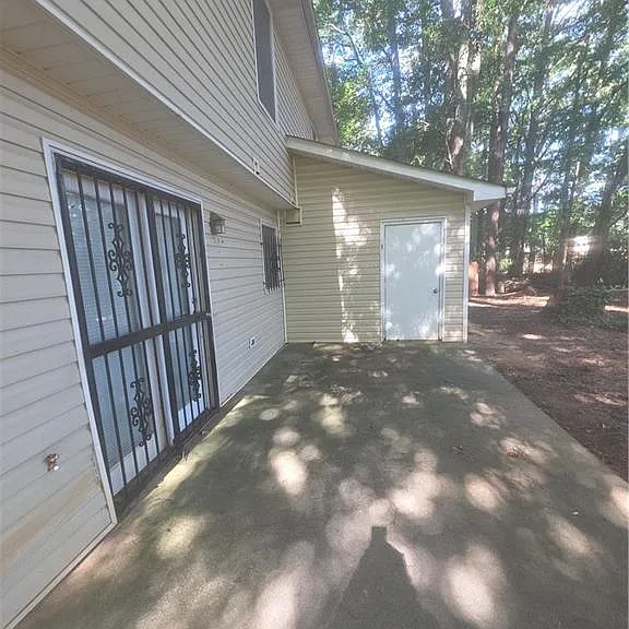 6702 Chupp Rd #B — Photo 16