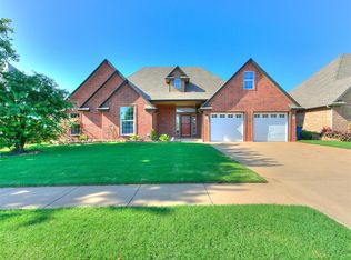 247 Richmond Ter, Mustang, OK 73064