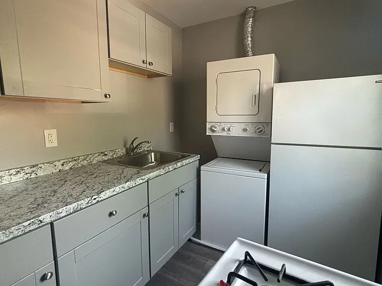8306 Roanoke Ave #1 — Photo 2