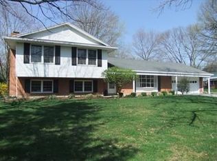 7609 Kings Run Rd, Dayton, OH 45459