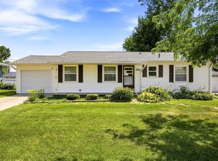 2965 15th Ave, Marion, IA 52302