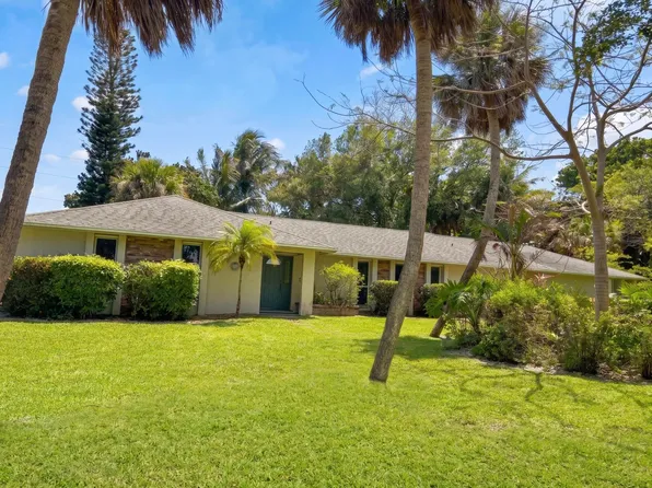 5 Delano Lane, Sewalls Point, FL 34996