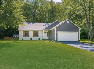 9825 Lynns Rd SW, Etna, OH 43062