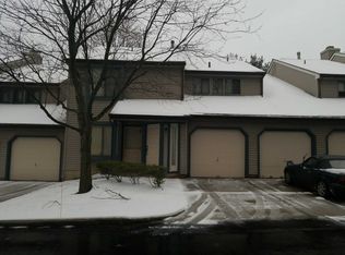 303 Kettering Ct, Marlton, NJ 08053