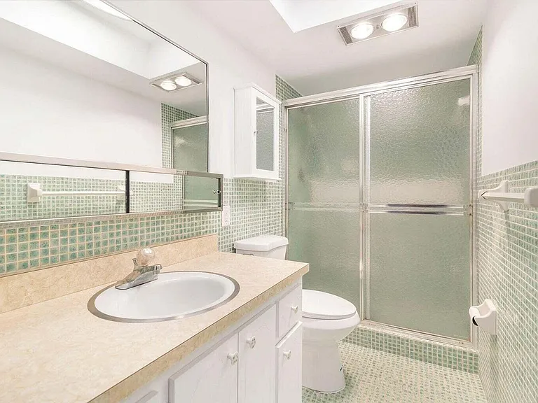 907 Marina Dr #402 — Photo 18