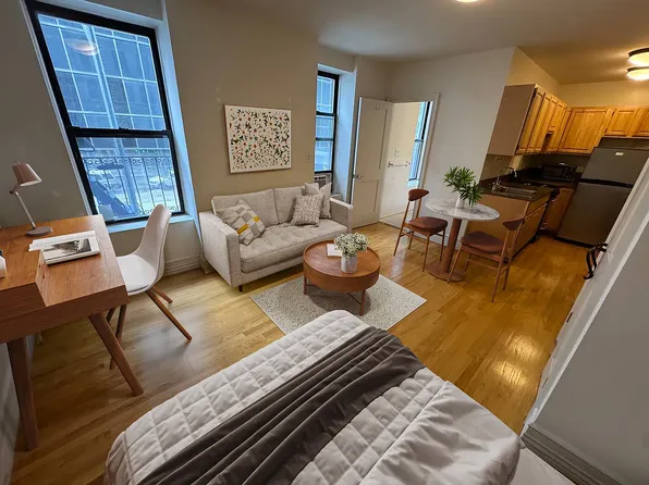 206 E 67th St APT 25, New York, NY 10065