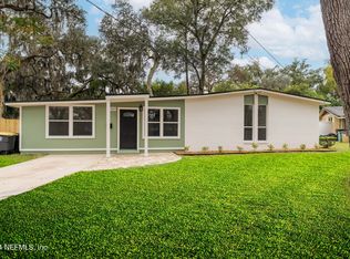 2369 Flo Dr W, Jacksonville, FL 32216