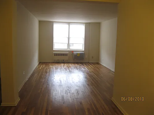 Rented by D S J Realty LLC | media 35