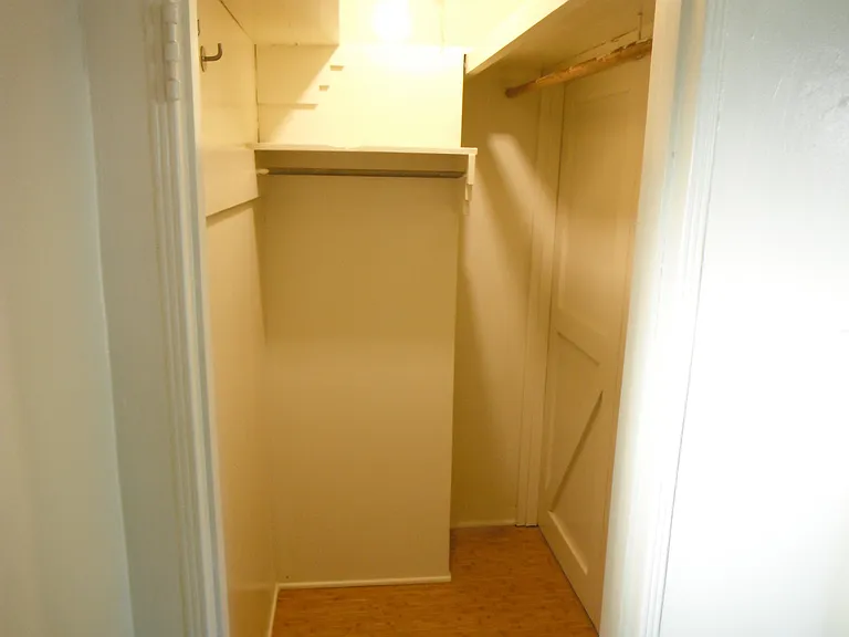 Closet
between Living Room & Bath