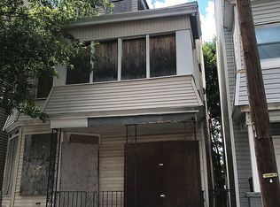 647 S 19th St, Newark, NJ 07103