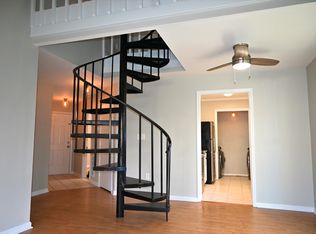 2553 Stockbridge Dr APT B, Charlotte, NC 28210