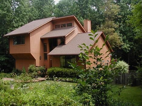 1st image of 104 Beechwood Cir