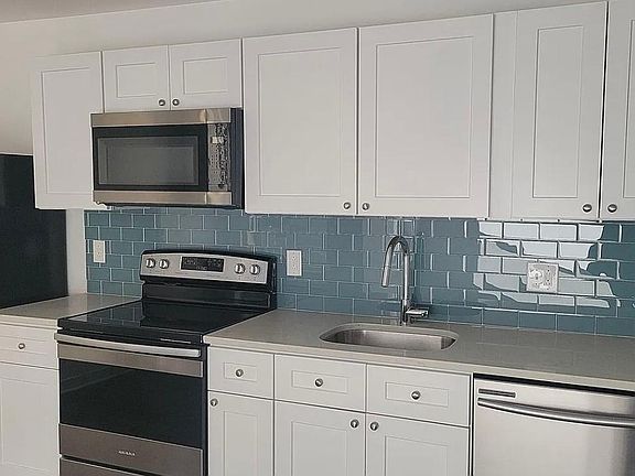 2nd image of 1254 N Carlisle St #6