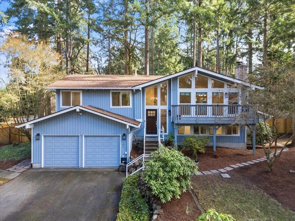 101 Point Fosdick Cir NW