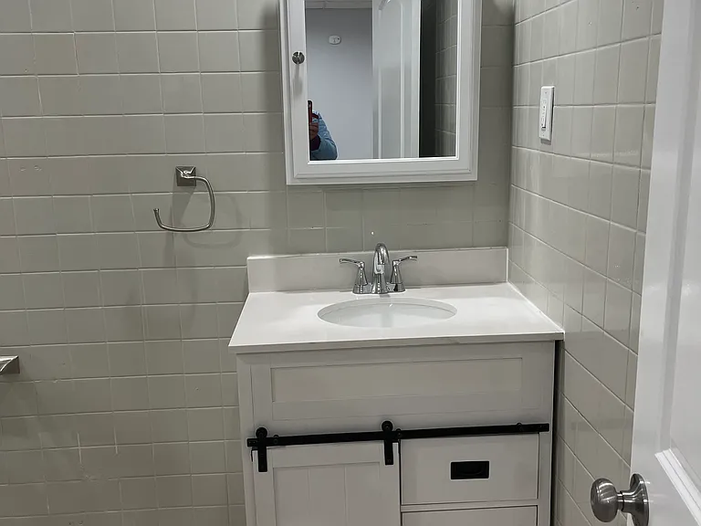 226 Macarthur Ave — Photo 8