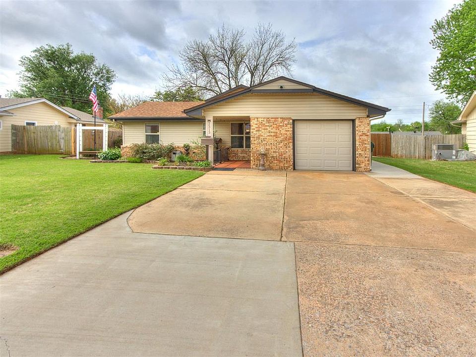 1st image of 2313 Sandra Dr