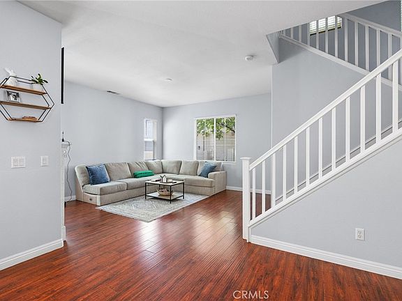 5th image of 14554 Rochester Ave