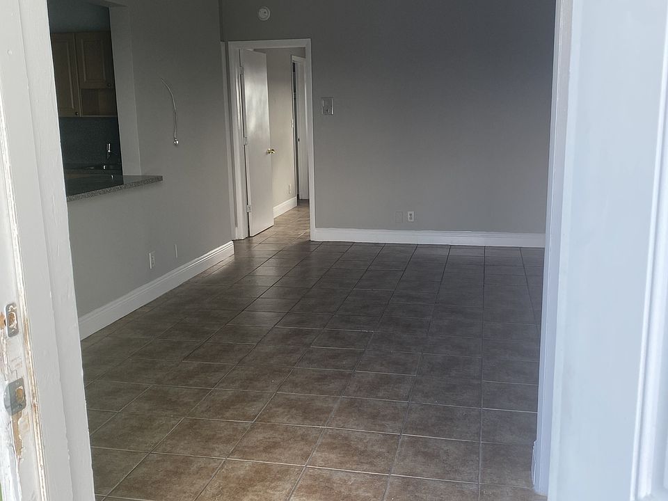 1st image of 800 NE 13th St APT 5