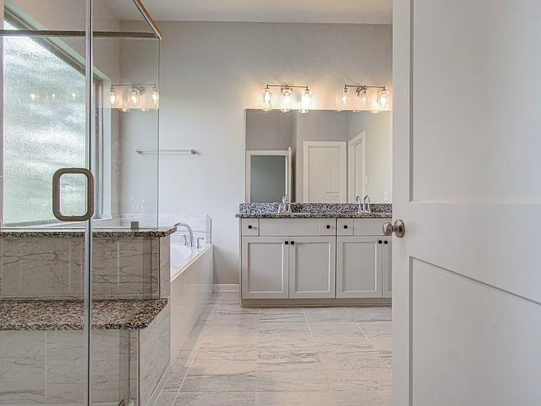 11006 Bexley Village Ct — Photo 21